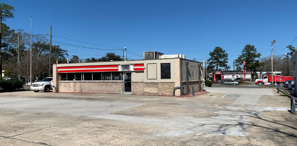 527 N Main St, Summerville, SC for sale - Building Photo - Image 1 of 1