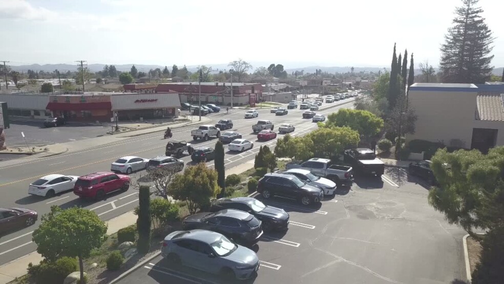 34366 Yucaipa Blvd, Yucaipa, CA for lease - Commercial Listing Video - Image 2 of 26