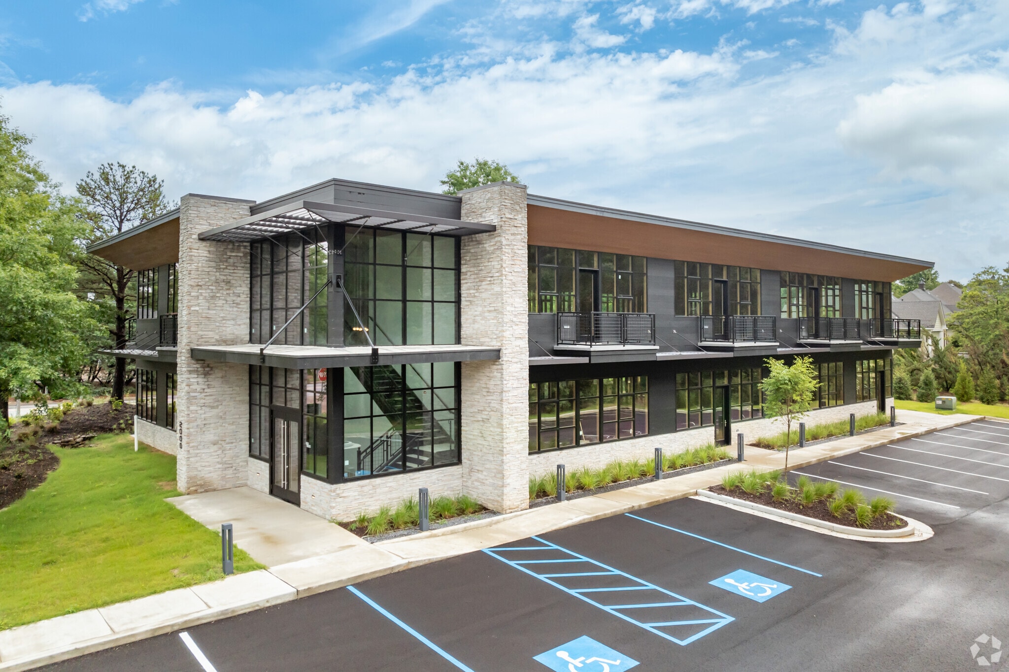 2000 Barron St, Oxford, MS for sale Building Photo- Image 1 of 1