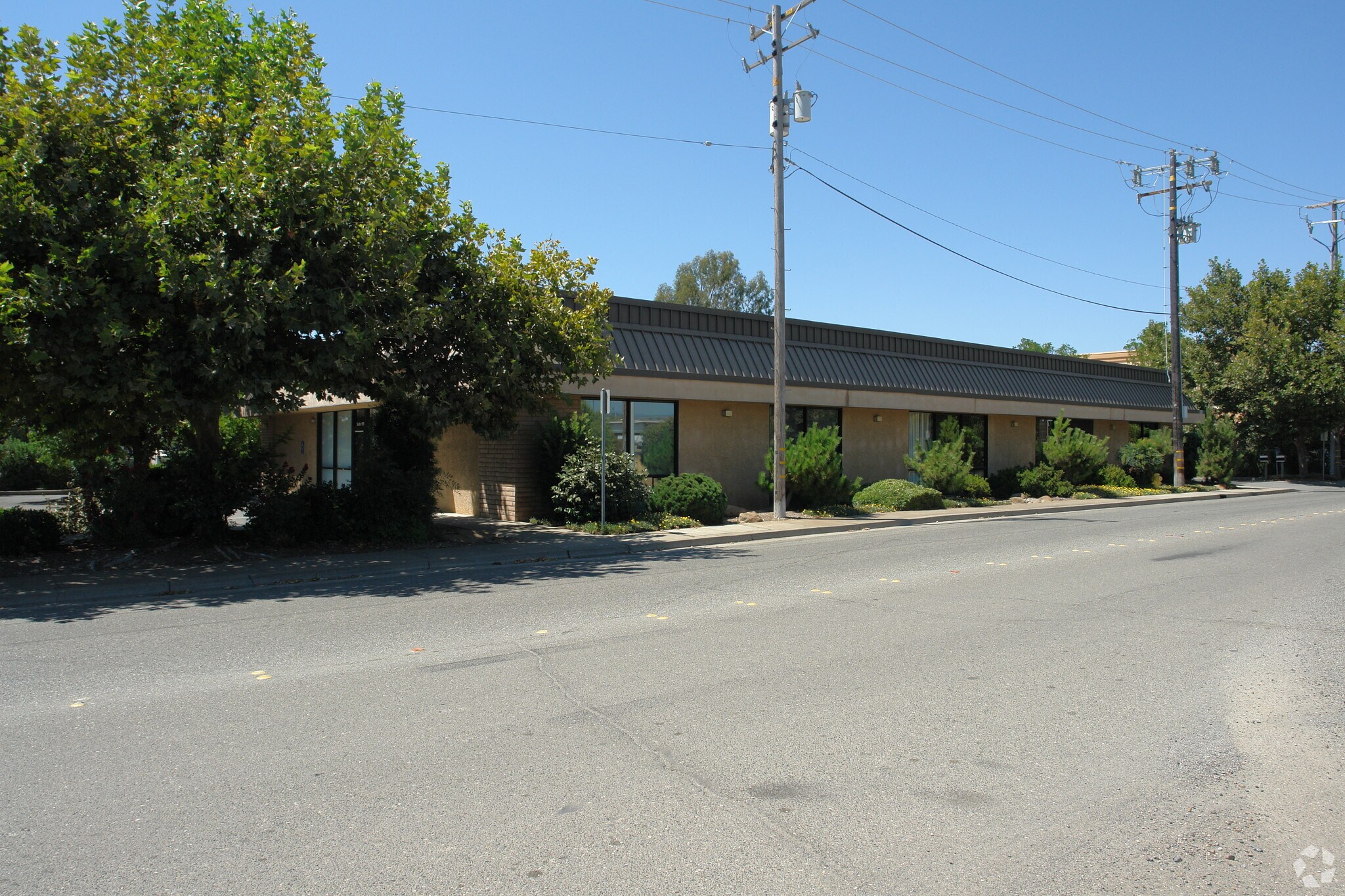 2592 Notre Dame Blvd, Chico, CA for sale Primary Photo- Image 1 of 1