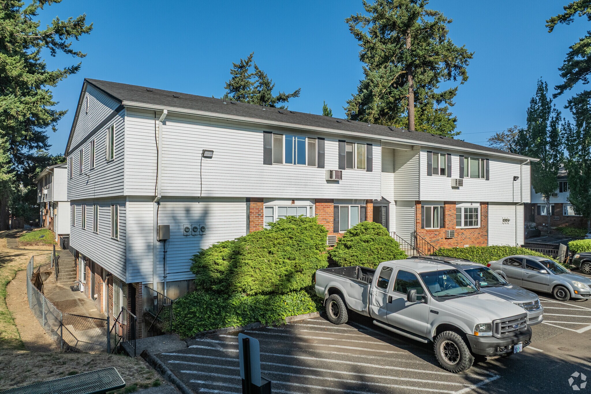 2500 SE 157th Ave, Portland, OR for sale Primary Photo- Image 1 of 1