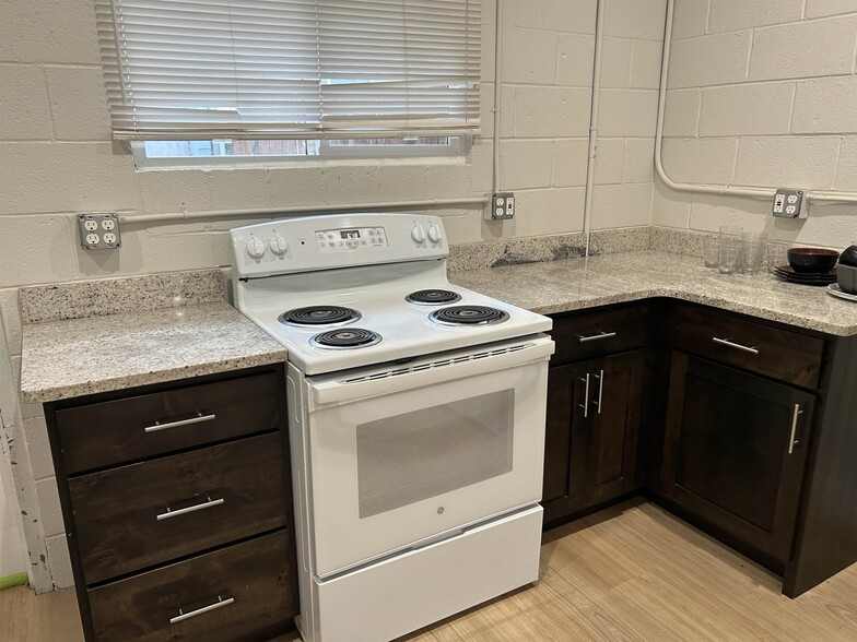 612 N Arthur Ave, Pocatello, ID for sale - Building Photo - Image 3 of 18