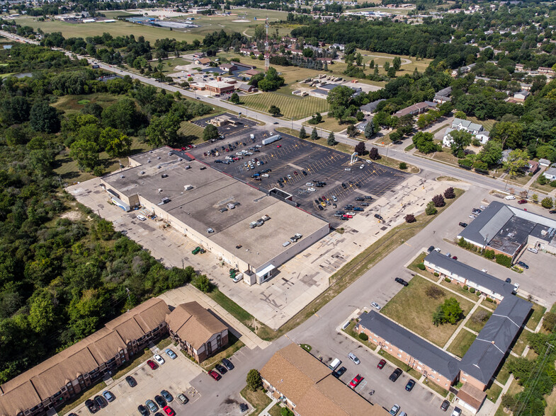 1857-1975 W Genesee St, Lapeer, MI for lease - Building Photo - Image 2 of 6