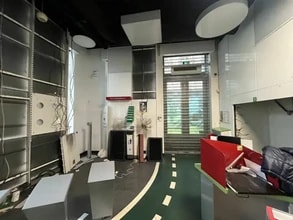 15 Rue Constantine, Lyon for lease Interior Photo- Image 2 of 4