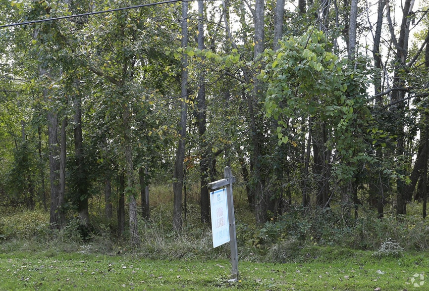 Bond St, Glenwillow, OH for sale - Building Photo - Image 2 of 4