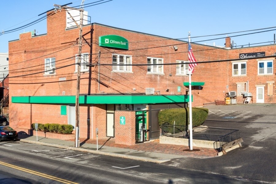 147 Main St, Gloucester, MA 01930 Citizens Bank