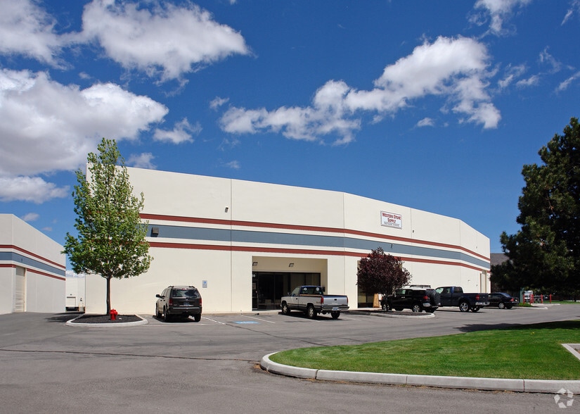 4788-4800 Longley Ln, Reno, NV for lease - Building Photo - Image 3 of 6