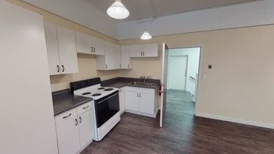 401 Center St, Healdsburg, CA for lease - Commercial Listing Video 