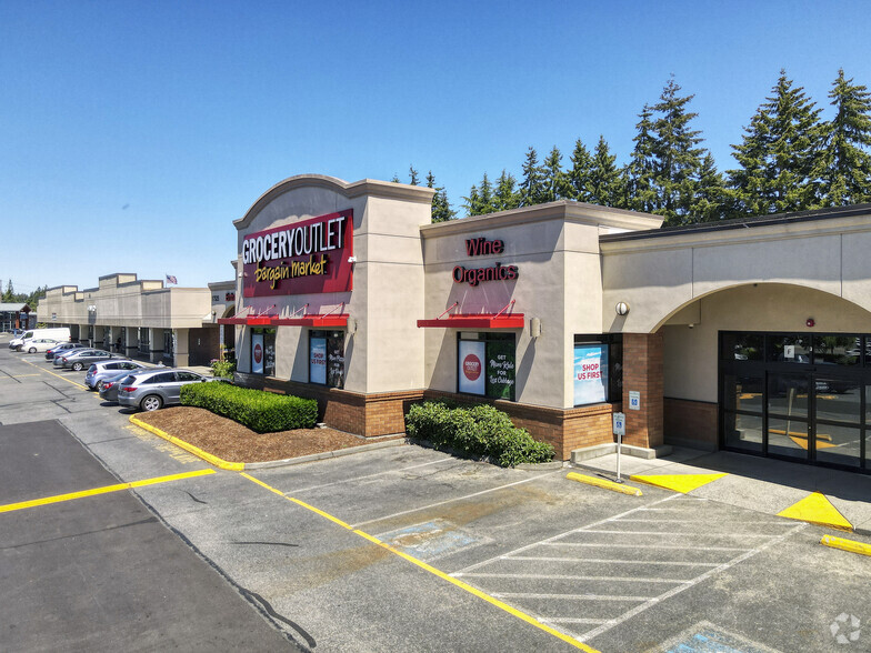 17525 Highway 99, Lynnwood, WA for lease - Primary Photo - Image 1 of 4