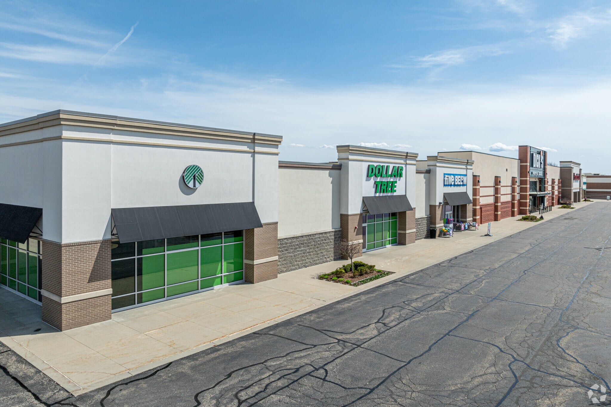 3456 W Shore Dr, Holland, MI for sale Primary Photo- Image 1 of 1