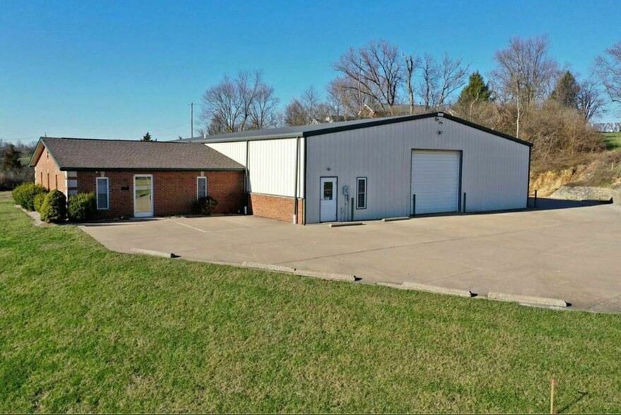 1089 Perkins Dr, Alexandria, KY for lease - Building Photo - Image 2 of 7