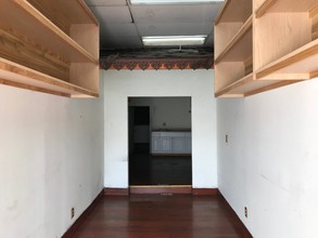 5253 Hollywood Blvd, Los Angeles, CA for lease Interior Photo- Image 2 of 4