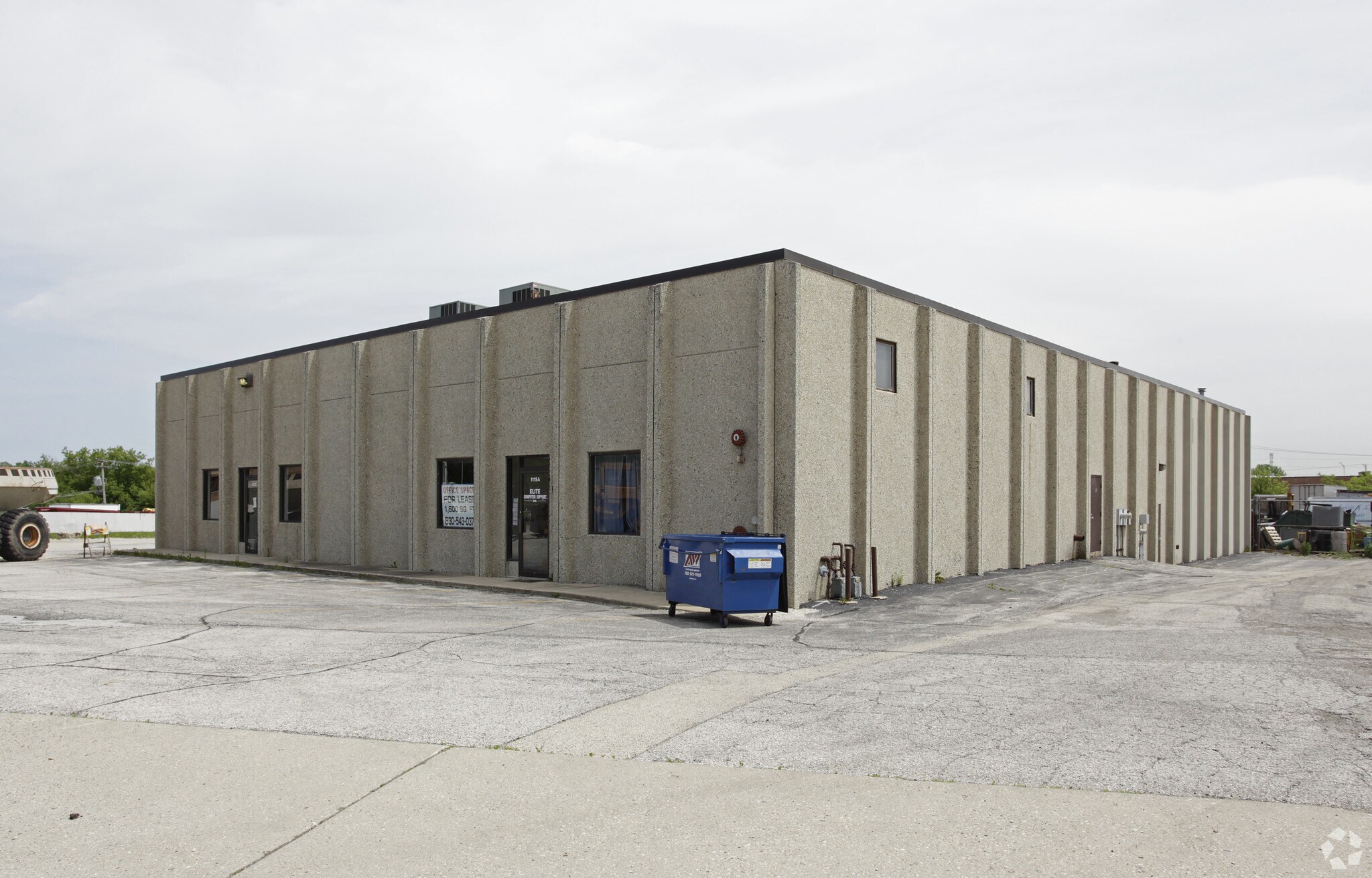 1115 W Republic Dr, Addison, IL for sale Primary Photo- Image 1 of 1