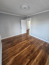 109 Few St, Greer, SC for lease Interior Photo- Image 2 of 2