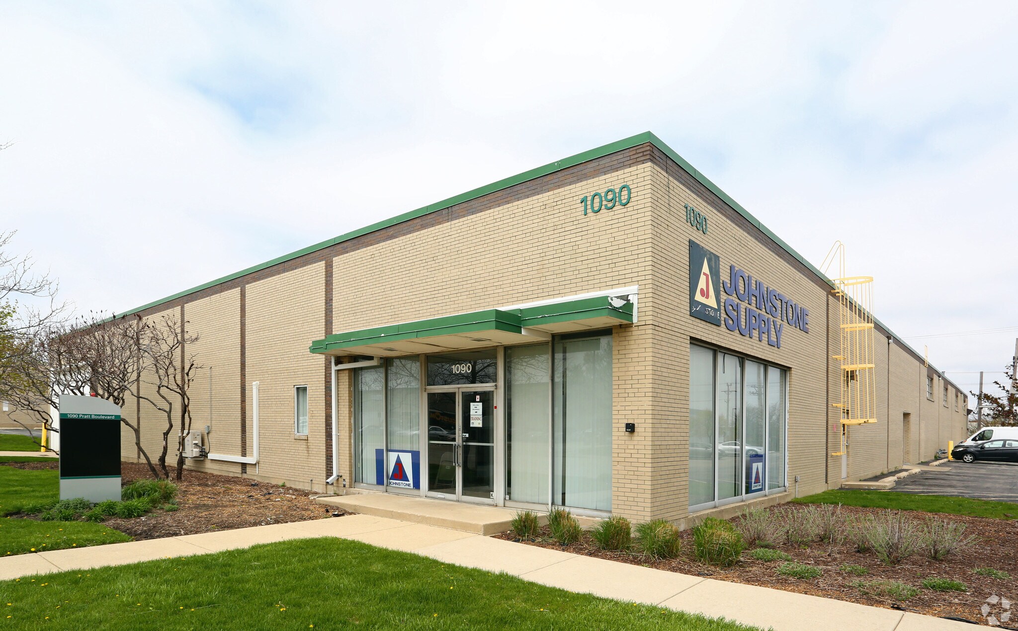 1090 Pratt Blvd, Elk Grove Village, IL for sale Building Photo- Image 1 of 1