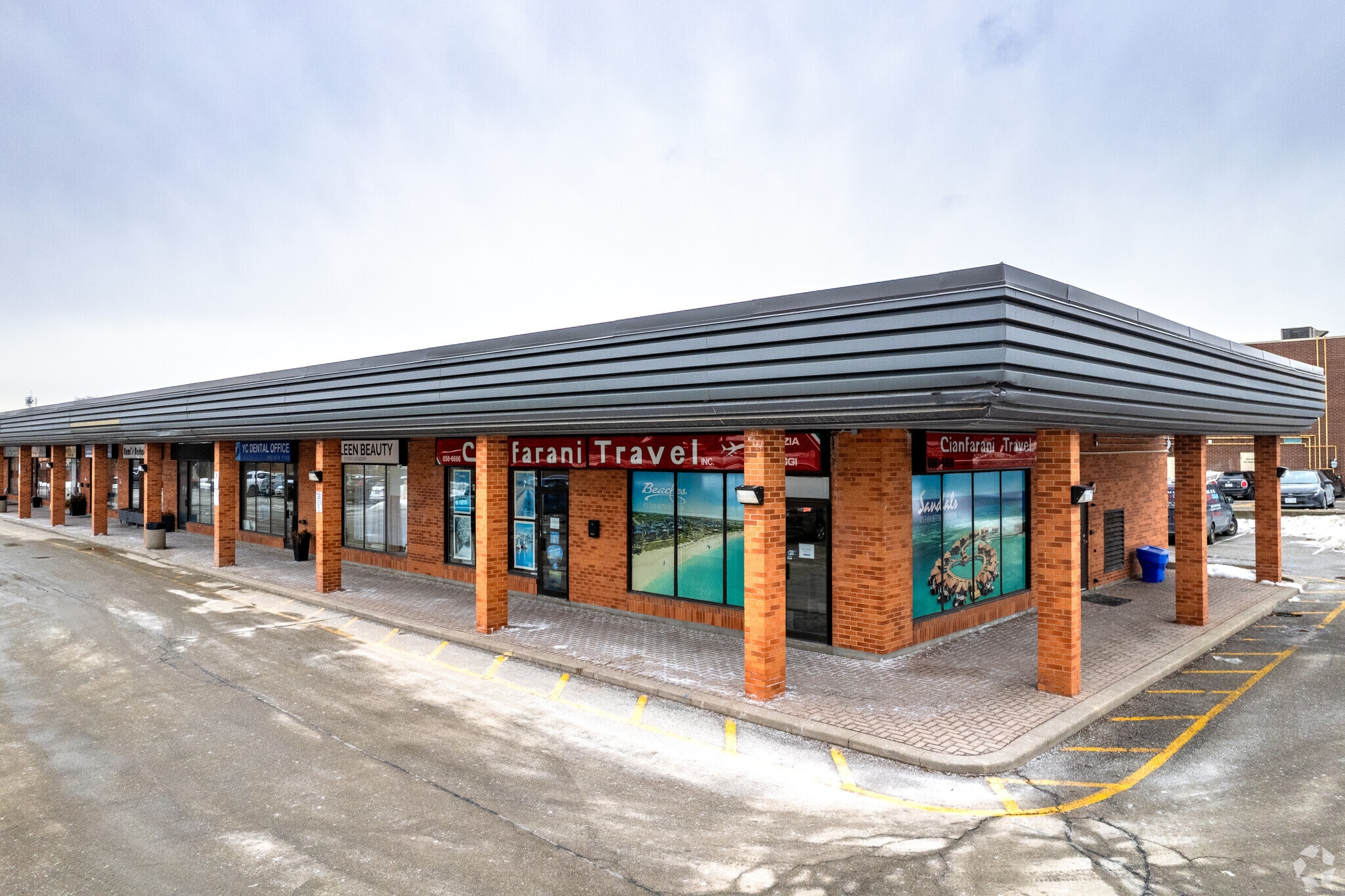 2 Tall Grass Trl, Vaughan, ON for sale Primary Photo- Image 1 of 1