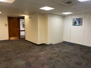 77 E Michigan Ave, Battle Creek, MI for sale Interior Photo- Image 2 of 5