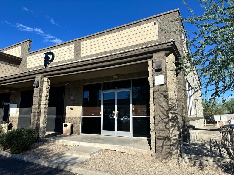 21031 N Cave Creek Rd, Phoenix, AZ for lease - Building Photo - Image 2 of 15