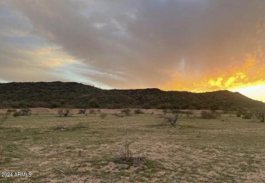 Elliot Rd, Tonopah, AZ for sale - Building Photo - Image 1 of 11