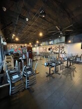 11801-11853 Wilcrest Dr, Houston, TX for lease Interior Photo- Image 2 of 7