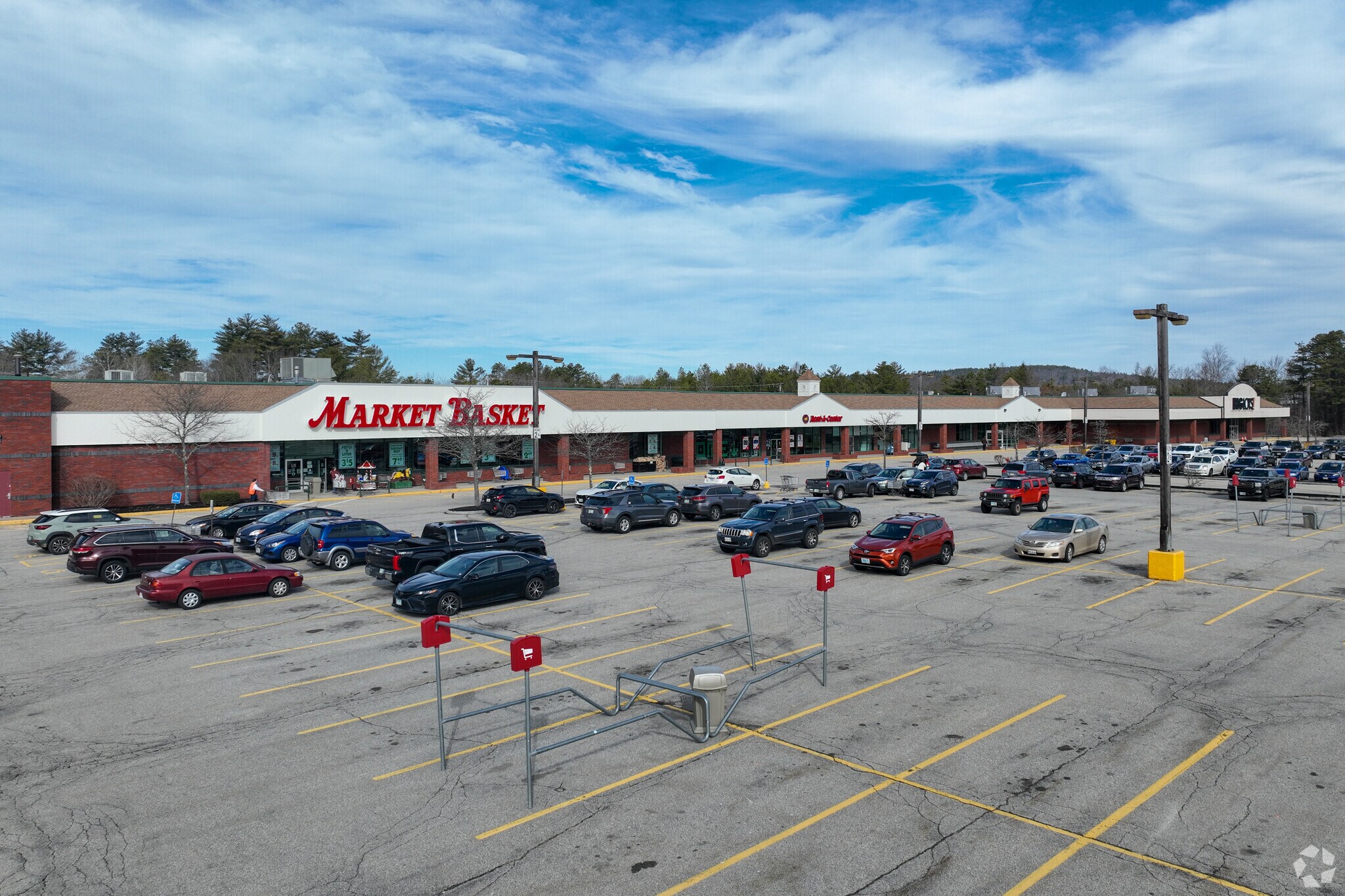 96-106 Milton Rd, Rochester, NH for sale Primary Photo- Image 1 of 1