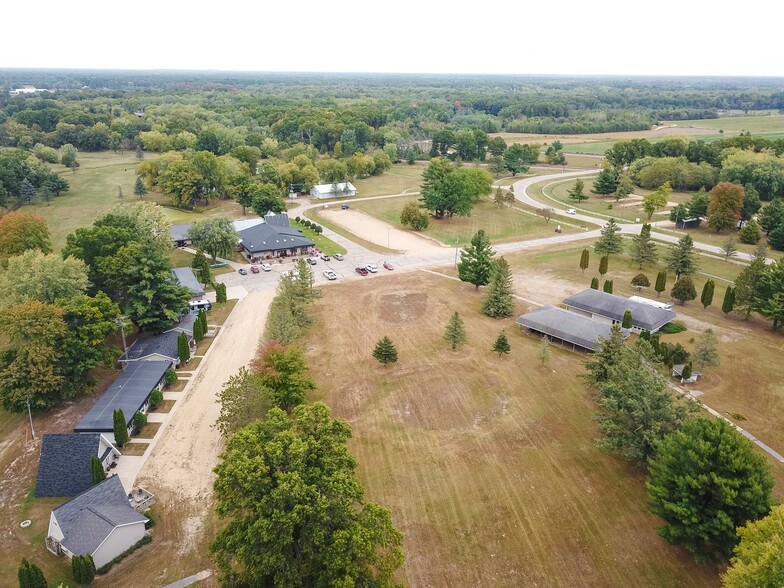 10555 Freedom Rd, Tomah, WI for sale - Building Photo - Image 1 of 1