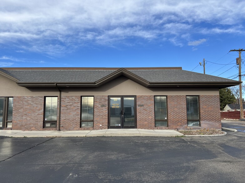 224-228 12th Ave Rd, Nampa, ID for lease - Building Photo - Image 1 of 4