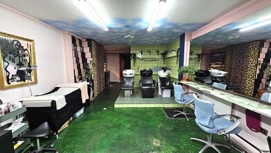 189 Rye Ln, London for lease Interior Photo- Image 2 of 9