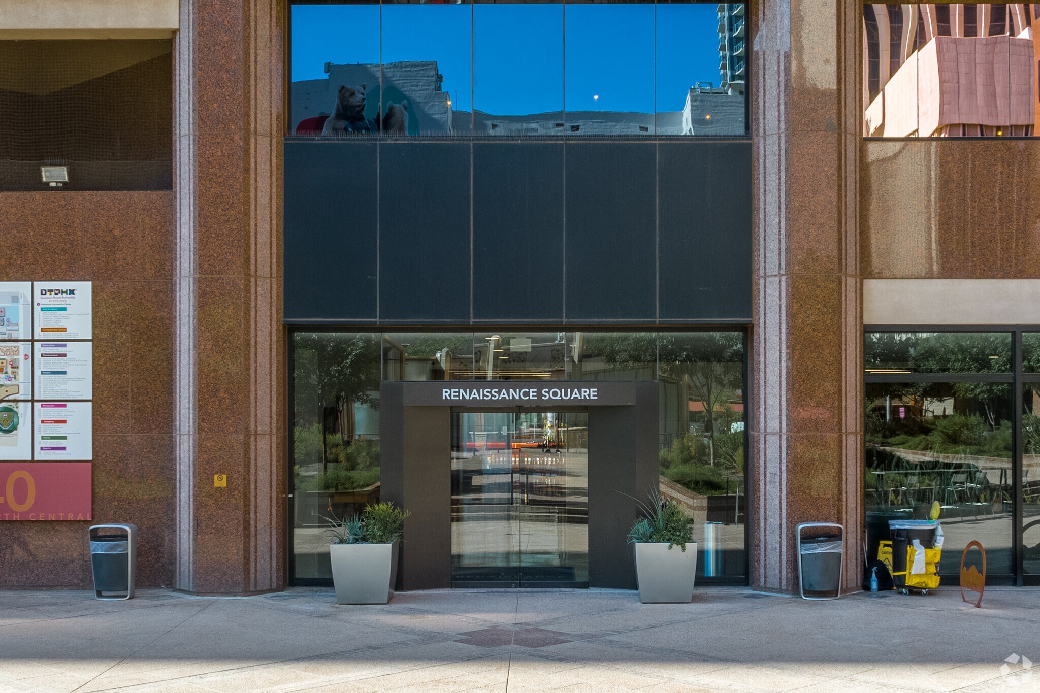 2 N Central Ave, Phoenix, AZ 85004 Spaces One Renaissance Tower