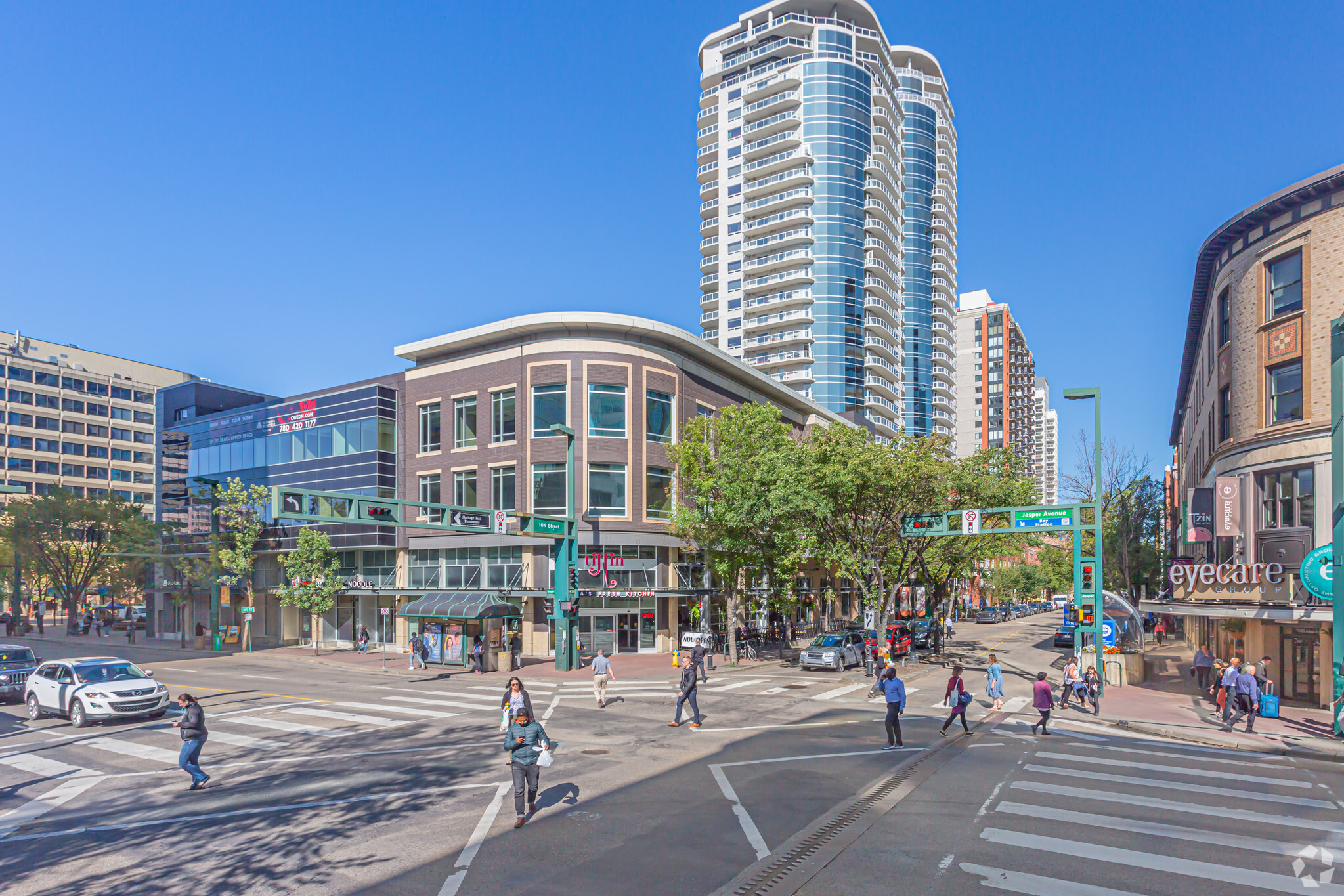 10110 104 St NW, Edmonton, AB for lease Building Photo- Image 1 of 3