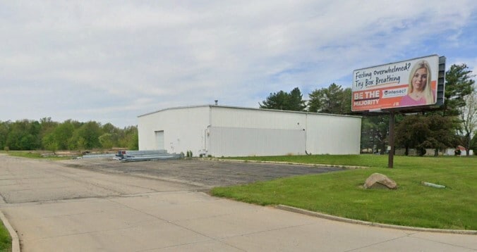 8283 N State Road 9, Alexandria, IN for sale - Primary Photo - Image 2 of 2