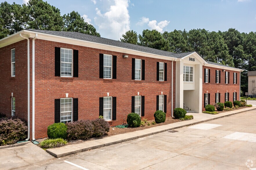 3615 Hutchinson Rd, Cumming, GA for sale - Primary Photo - Image 1 of 1