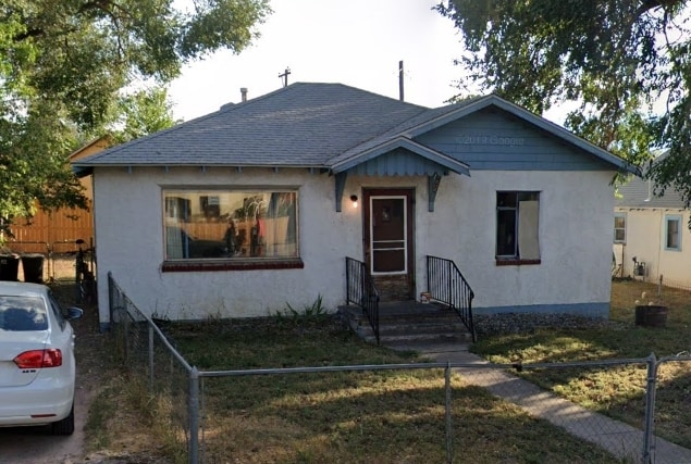 2525 Gunnison St, Colorado Springs, CO for sale - Building Photo - Image 2 of 3