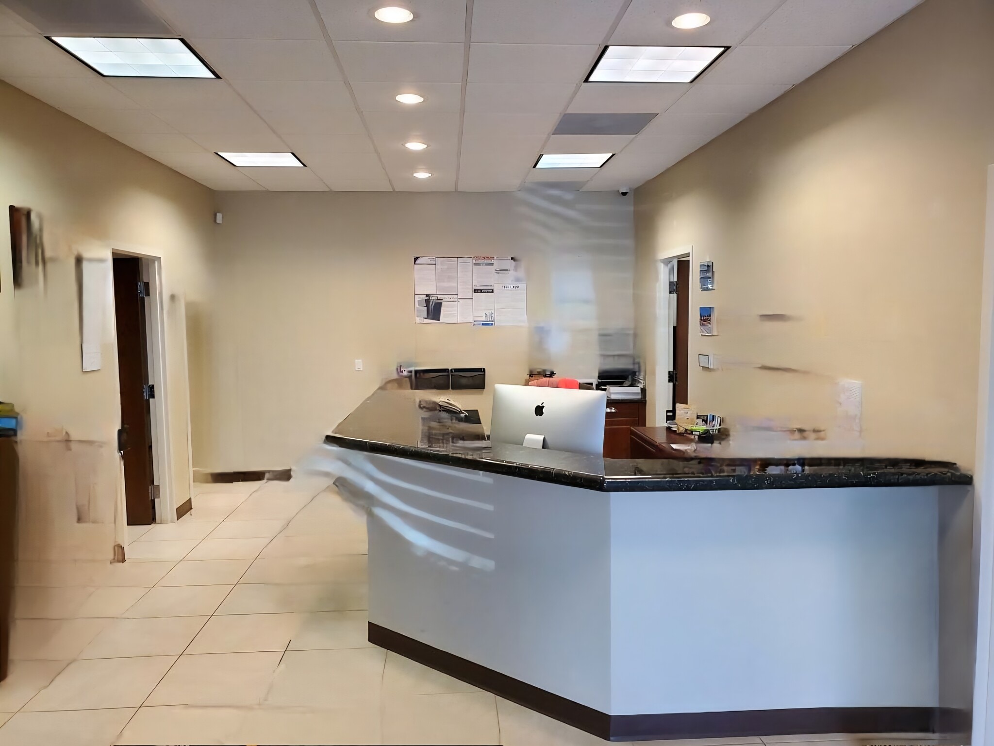 8141 Mainline, Fort Myers, FL for lease Building Photo- Image 1 of 6