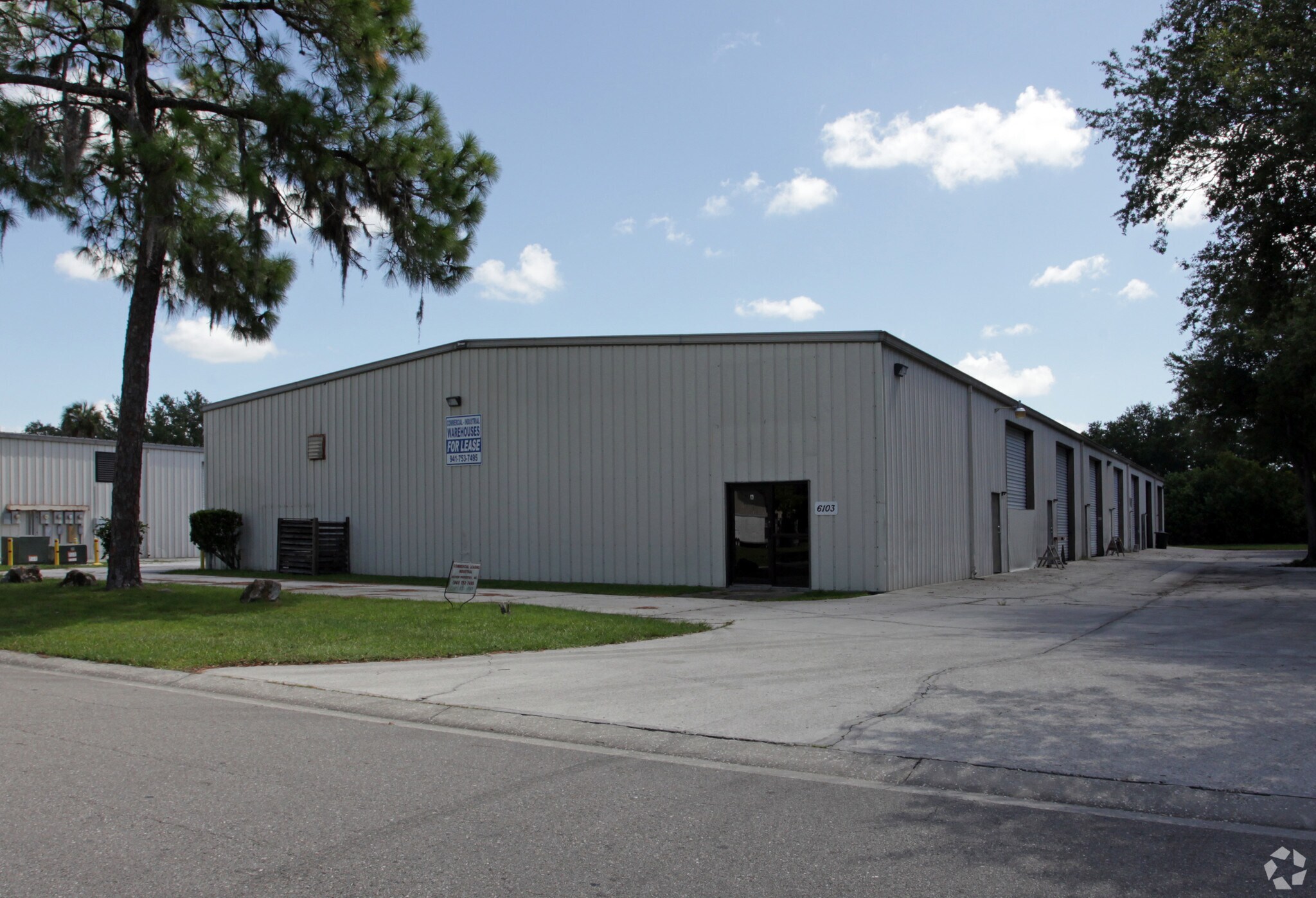 6103 E 28th St, Bradenton, FL for sale Primary Photo- Image 1 of 1