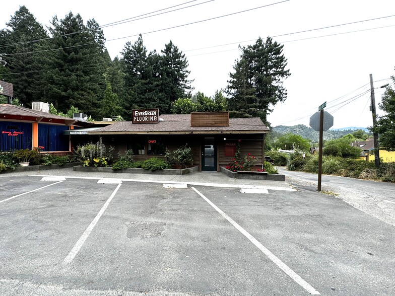 16632 Highway 116, Guerneville, CA for lease - Building Photo - Image 3 of 8