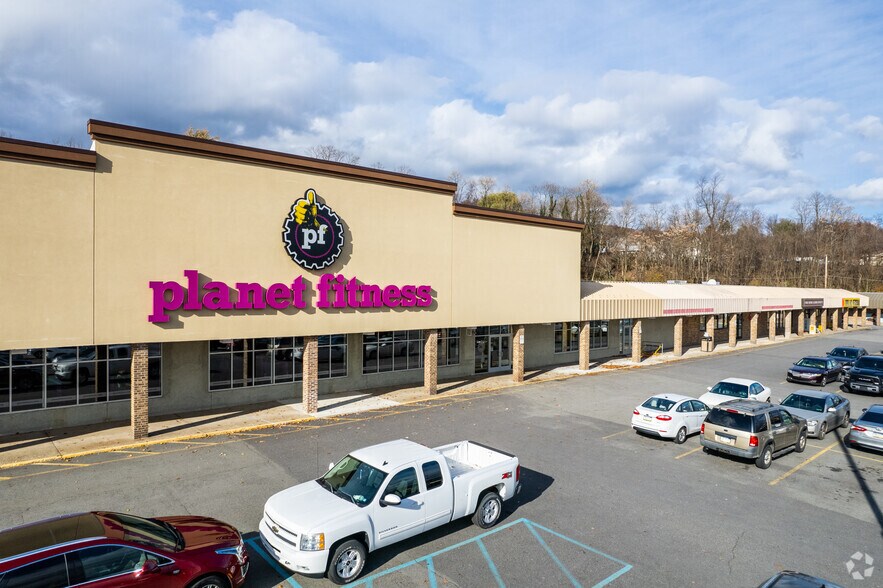 1500-1531 Main St, Peckville, PA for sale - Primary Photo - Image 1 of 1