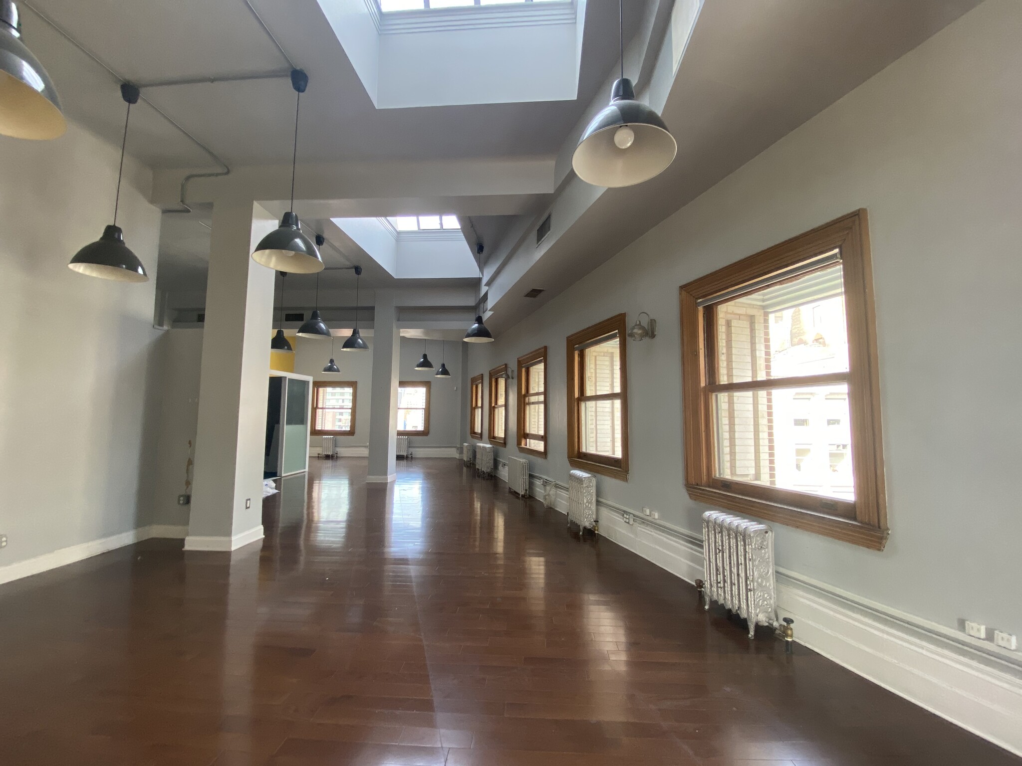 1133 Broadway, New York, NY for lease Interior Photo- Image 1 of 4