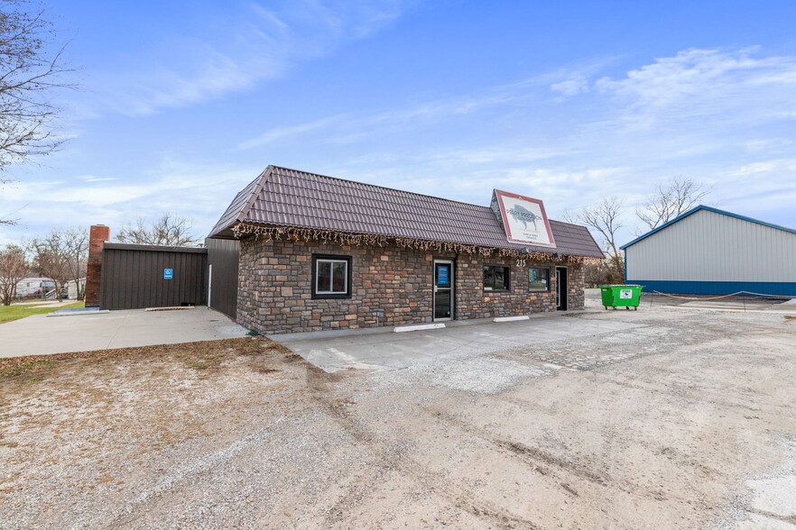 215 US-56 St, Baldwin City, KS for sale - Building Photo - Image 1 of 1