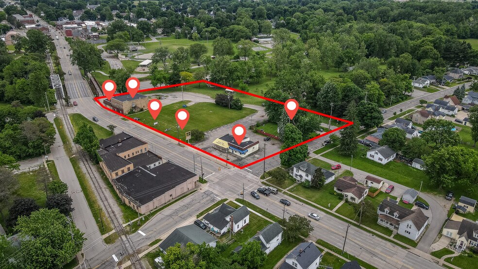 315 W Adrian St, Blissfield, MI 49228