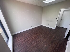 138 Park Ave, Winder, GA for lease Interior Photo- Image 1 of 2
