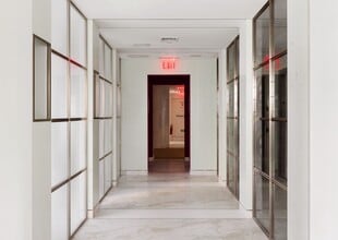 5 E 57th St, New York, NY for lease Interior Photo- Image 2 of 5