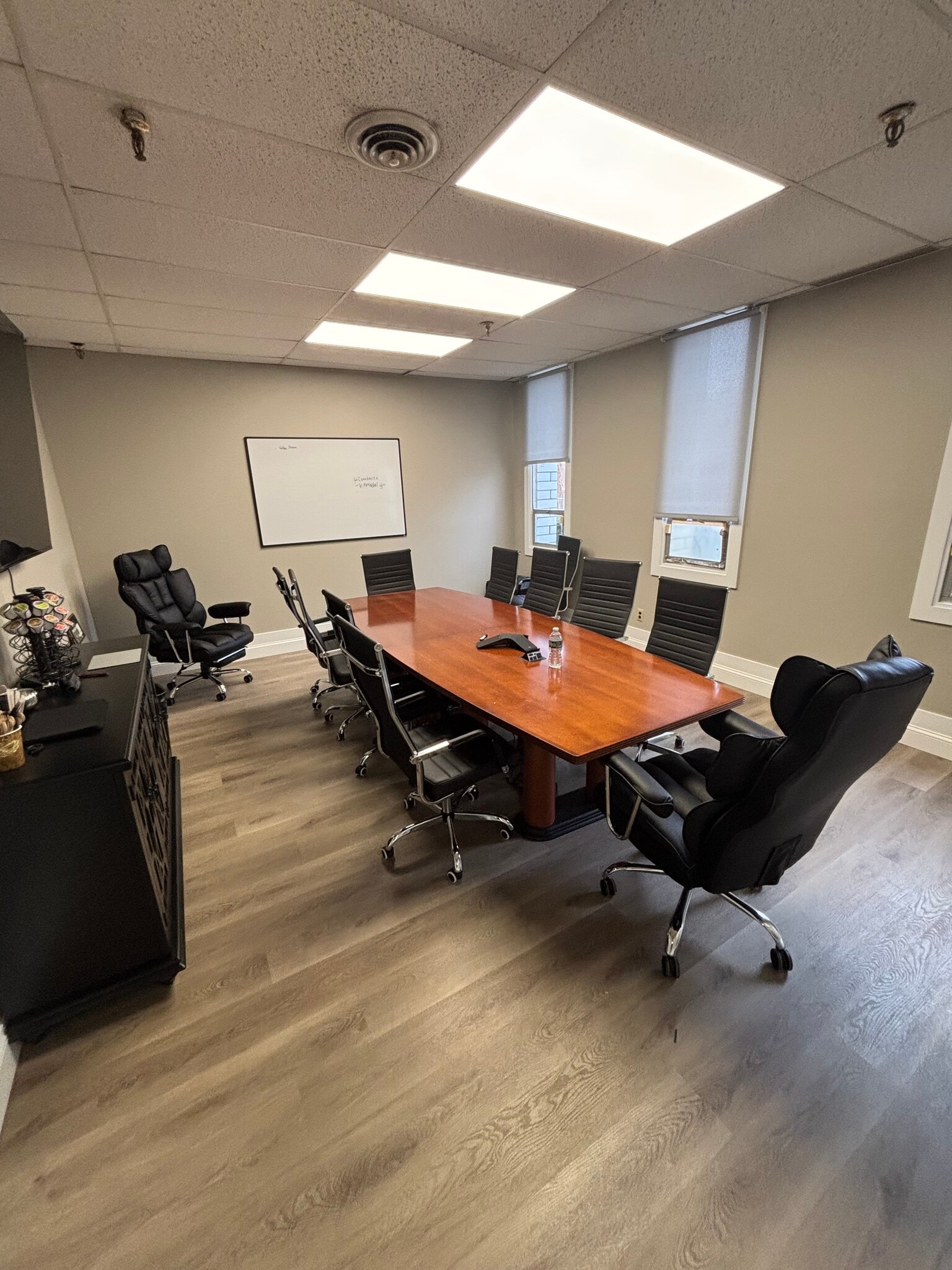 200 Engineers Rd, Hauppauge, NY for sale Interior Photo- Image 1 of 8