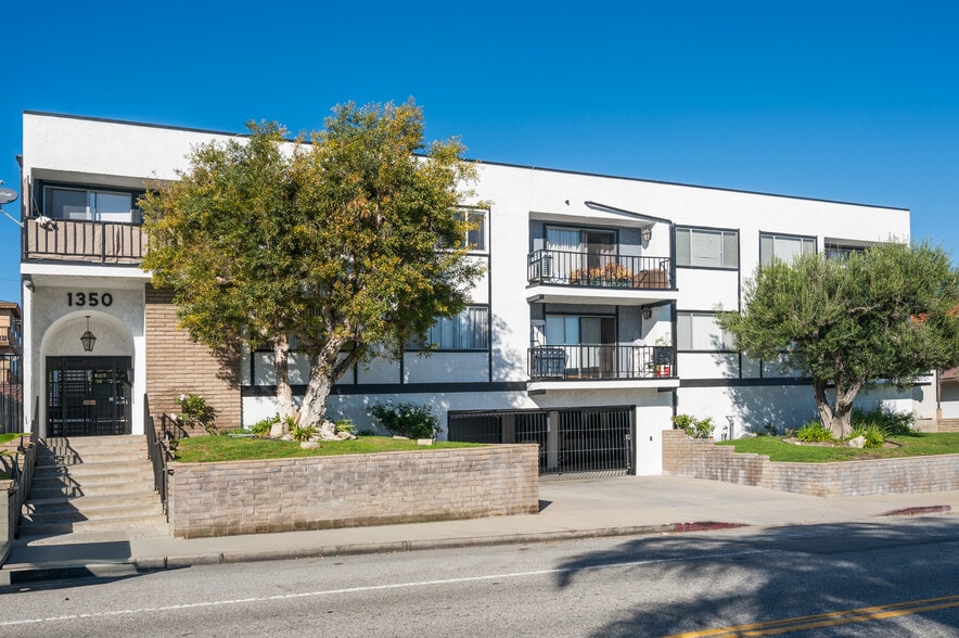 1350 W 9th St, San Pedro, CA for sale - Building Photo - Image 3 of 24