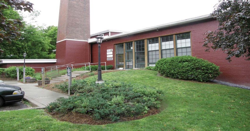 305 St. Paul St, Burlington, VT for sale - Primary Photo - Image 1 of 1