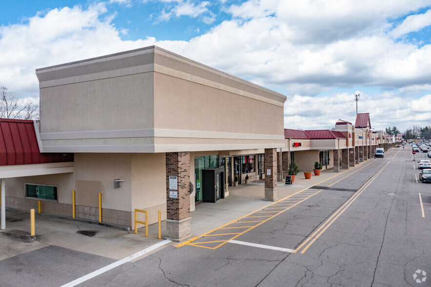 3912-4090 E Galbraith Rd, Cincinnati, OH for lease - Building Photo - Image 1 of 9