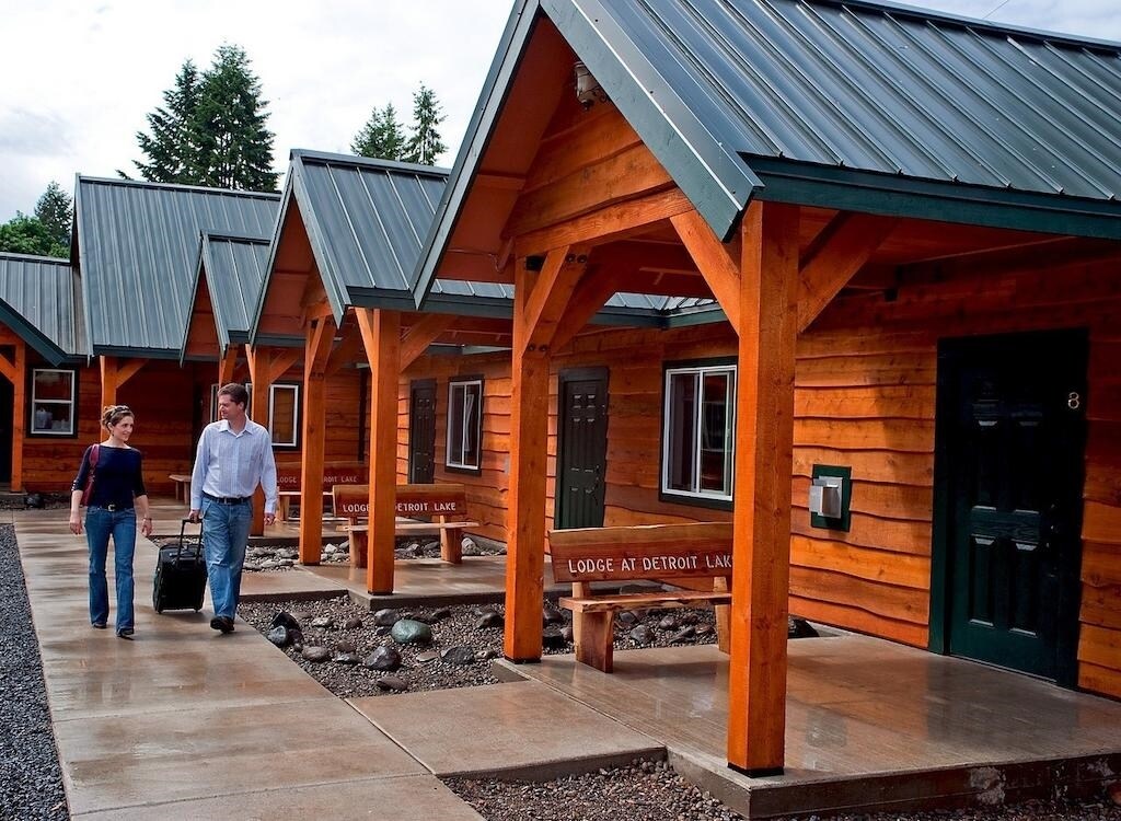 175 Detroit Ave, Detroit, OR for sale Primary Photo- Image 1 of 1