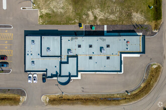 36 McKenzie Cres, Red Deer County, AB - aerial  map view - Image1