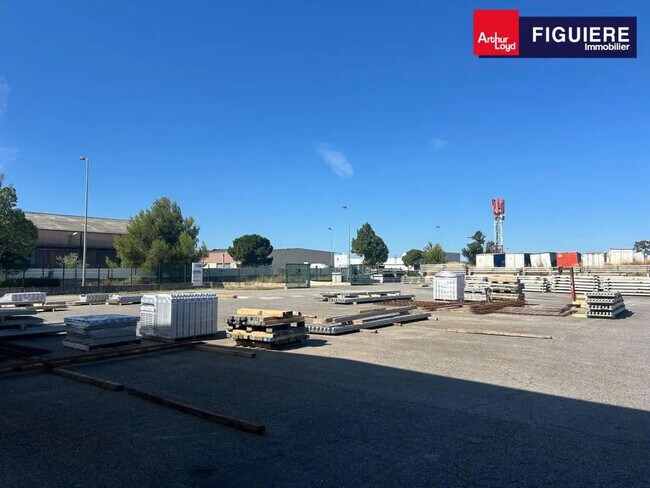 Location Terrain 2 000 m²