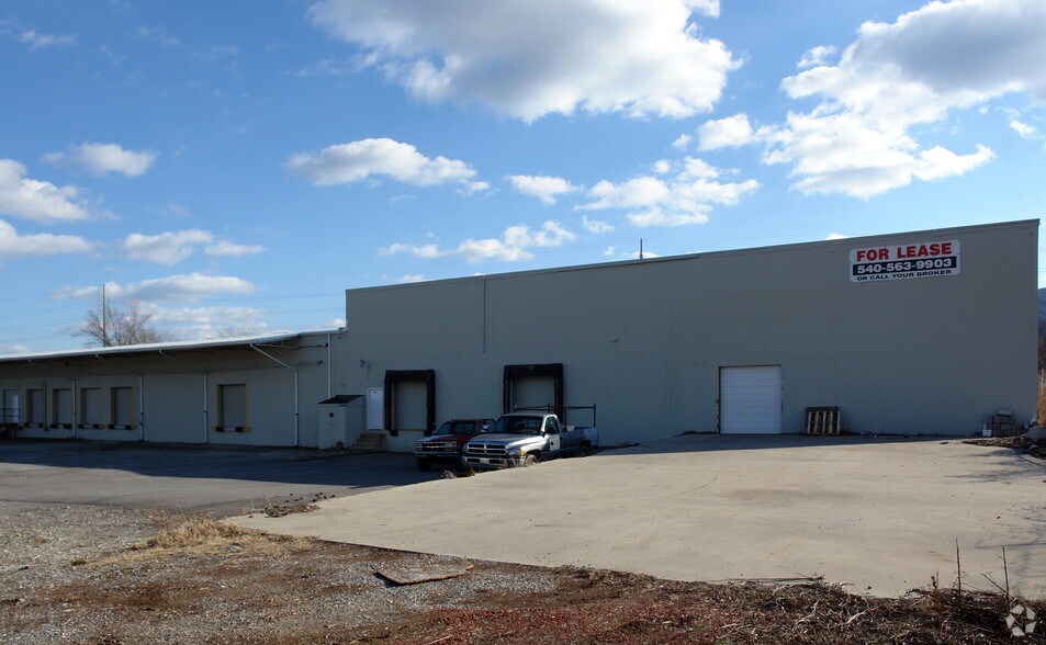 1630 W Main St, Salem, VA for sale - Building Photo - Image 1 of 1